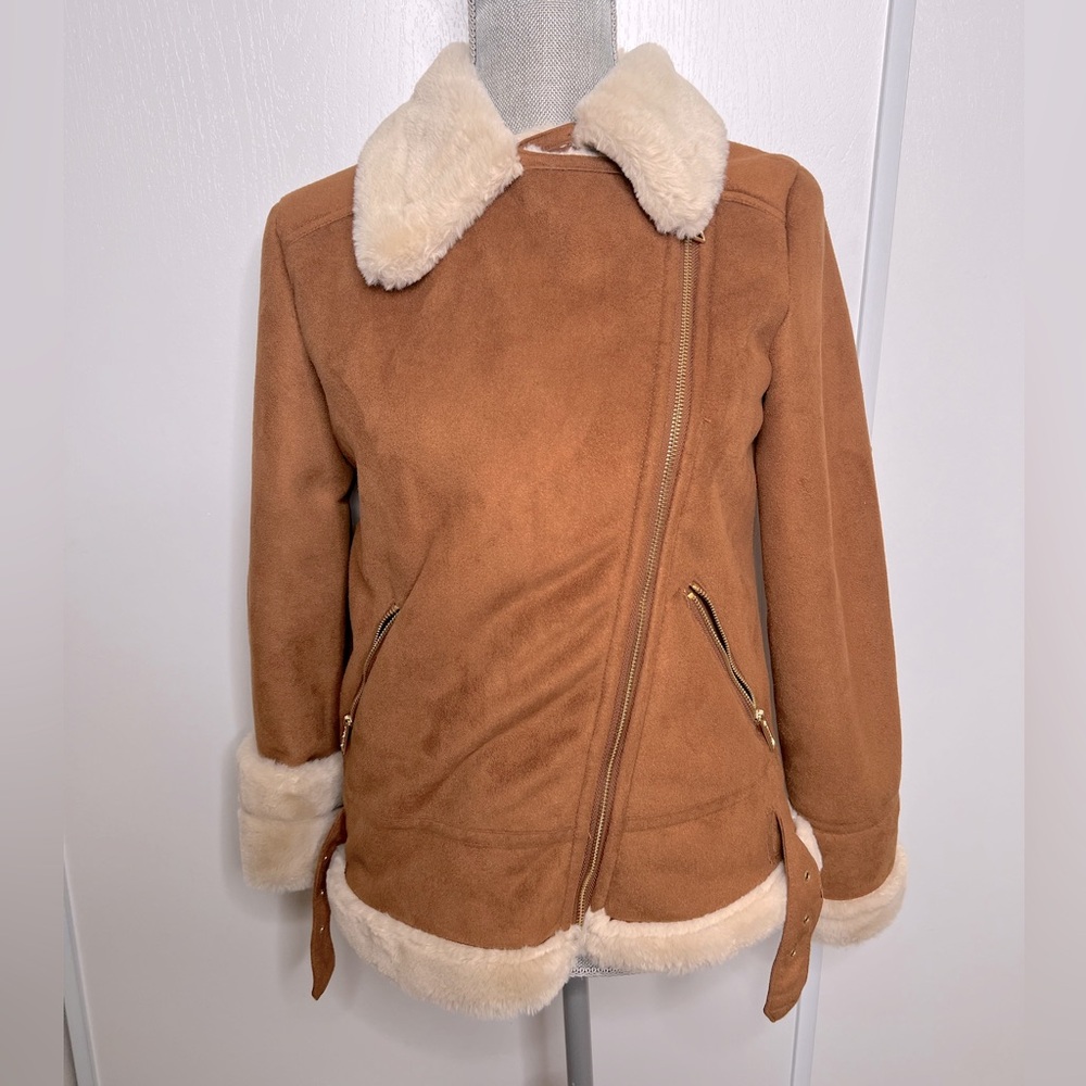 Hollister faux leather fur gold zip up winter jacket fur collar & sleeves